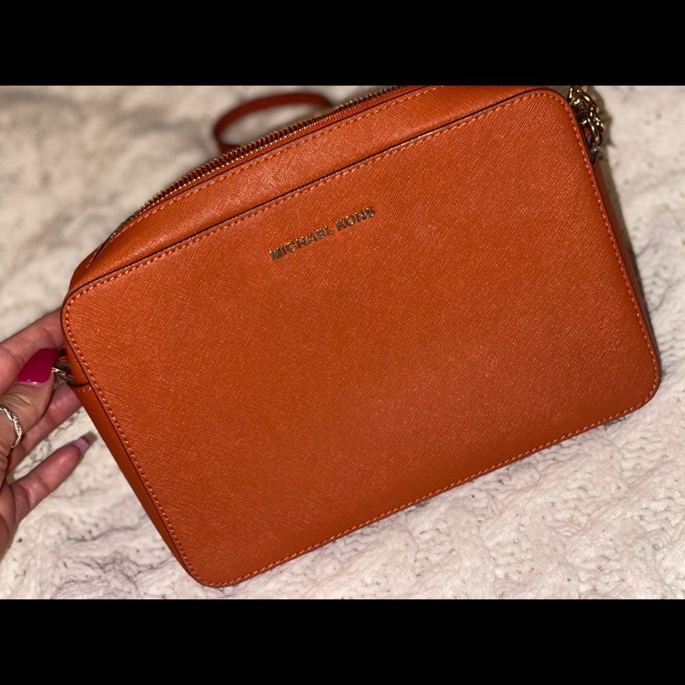 Michael Kors purse